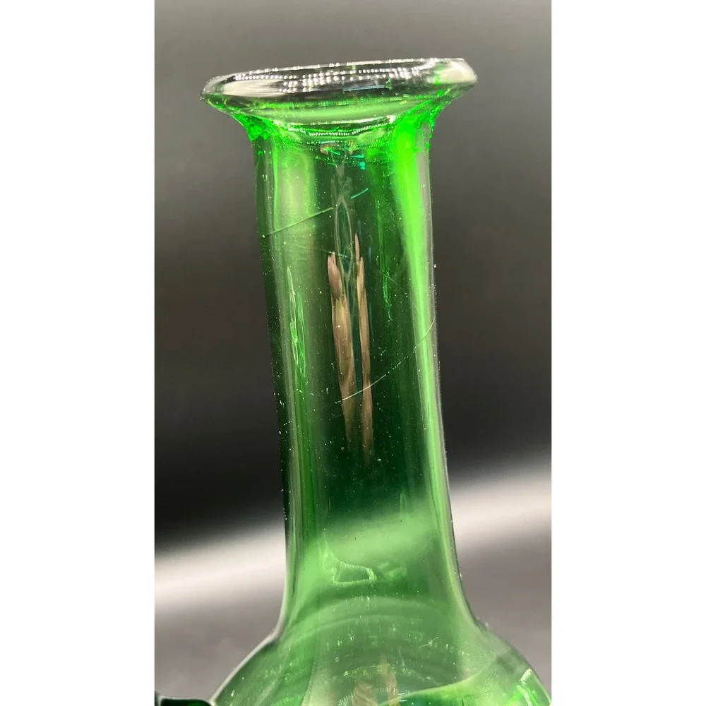Vtg Green Hand Blown Glass Wine Decanter w/ Internal Ice‎ Chamber Chiller 19